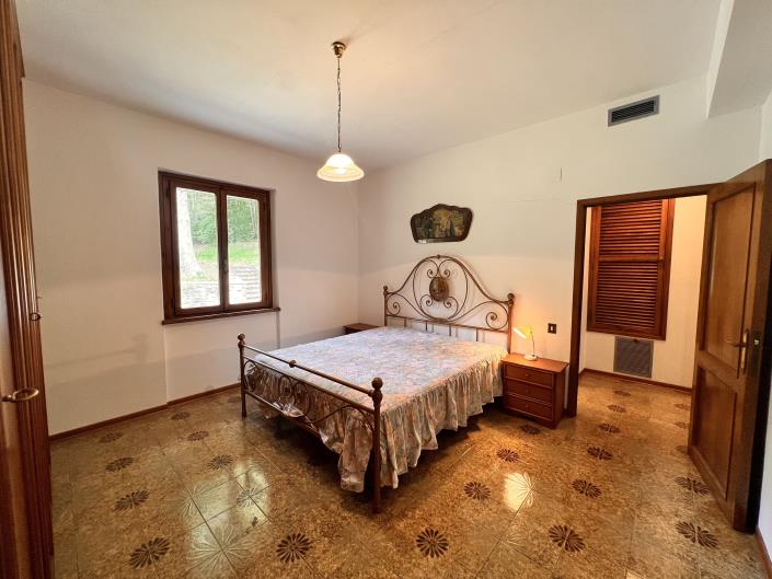 Image No.9-4 Bed Villa for sale