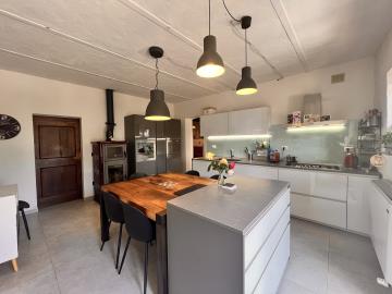 A294-Main-house-kitchen2