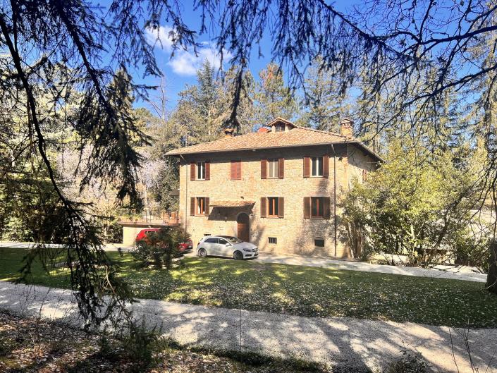 Image No.1-7 Bed House/Villa for sale