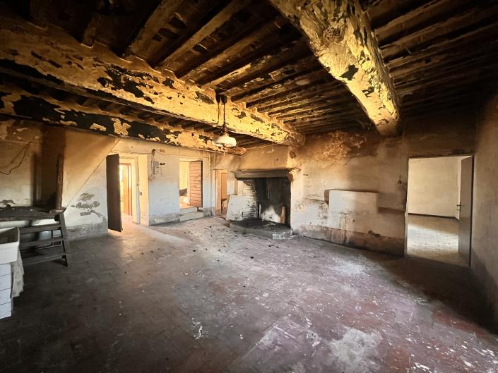 Image No.3-3 Bed Farmhouse for sale