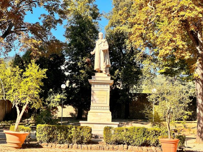 Image No.24-3 Bed Apartment for sale