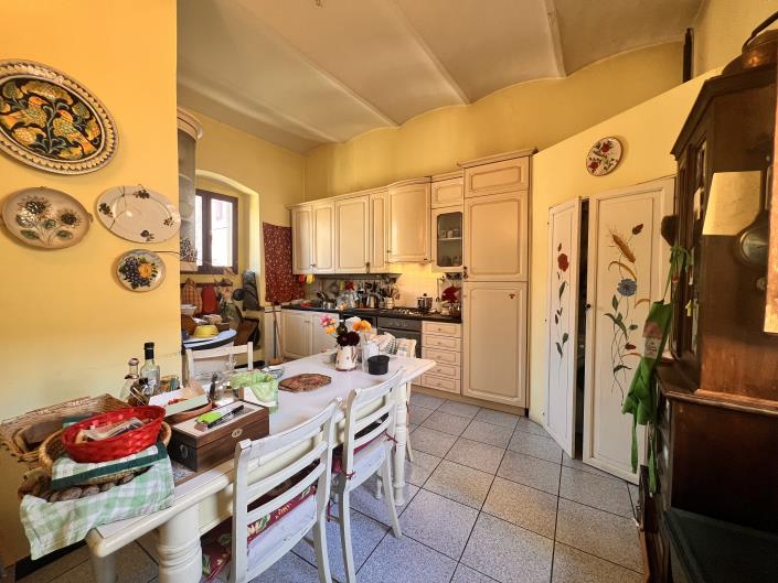 Image No.5-3 Bed Apartment for sale