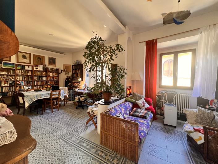 Image No.4-3 Bed Apartment for sale