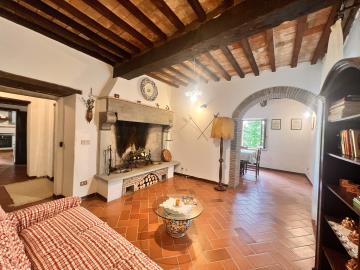 1 - Monterchi, Townhouse