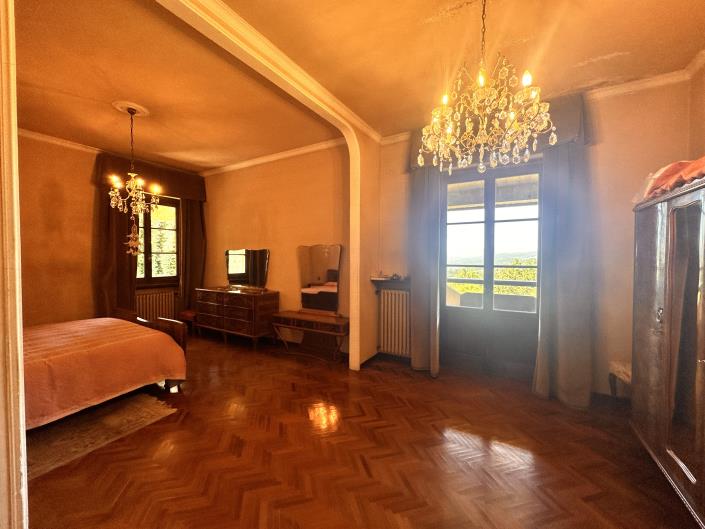 Image No.10-Villa / Détaché de 4 chambres à vendre à Arezzo