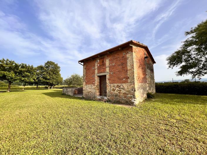 Image No.15-8 Bed Country House for sale