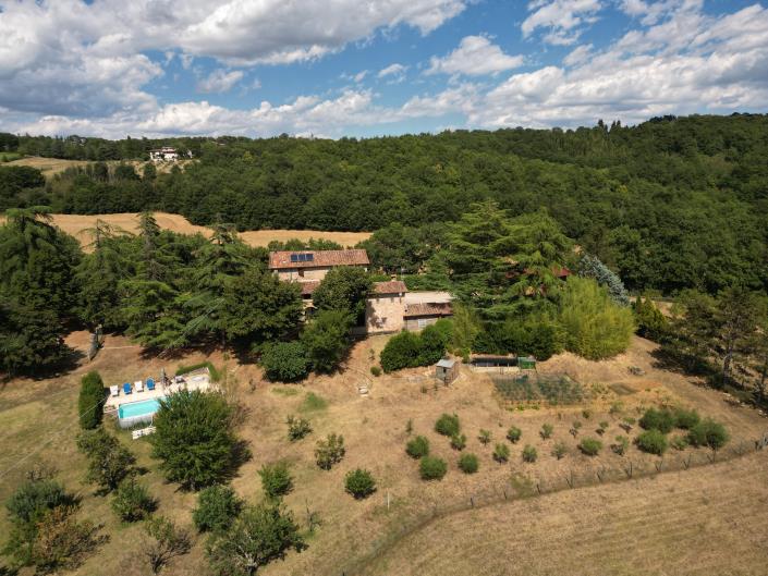 Image No.18-7 Bed Farmhouse for sale