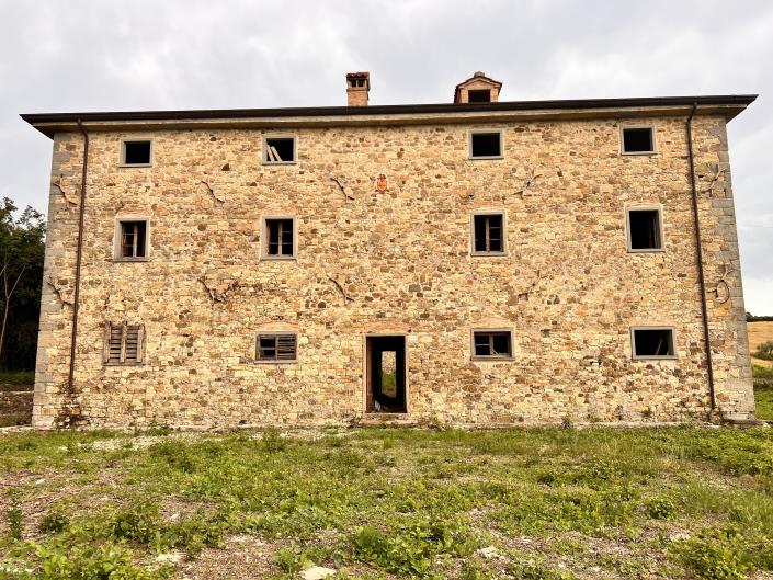 Image No.3-Villa / Détaché de 4 chambres à vendre à Sansepolcro