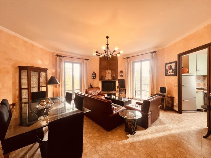 Image No.9-Villa / Détaché de 8 chambres à vendre à Anghiari