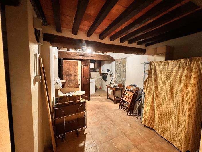 Image No.13-4 Bed Townhouse for sale