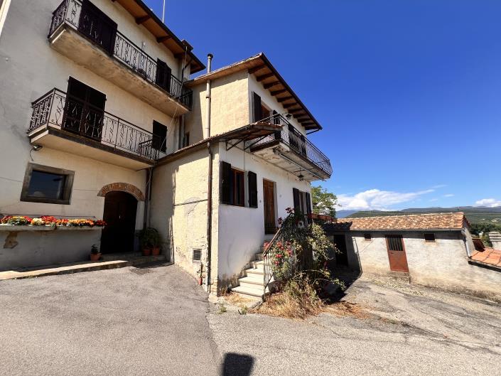 Image No.2-Jumelé de 3 chambres à vendre à Anghiari