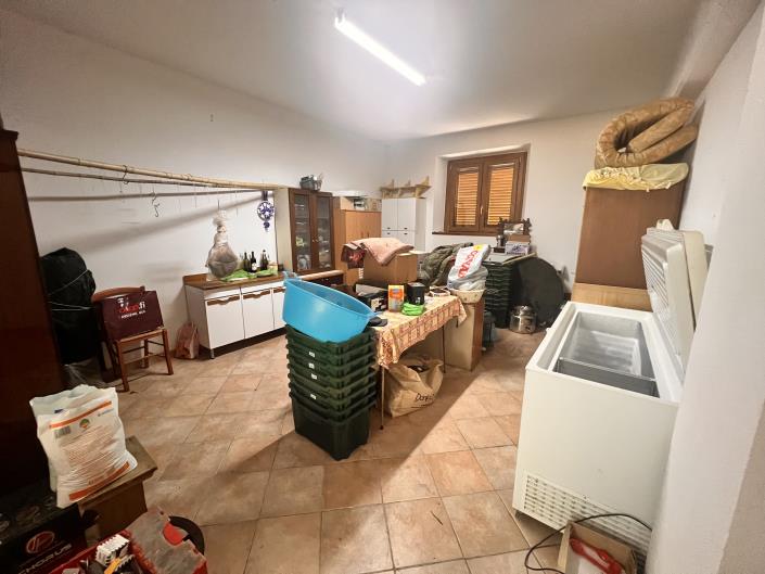 Image No.17-Maison / Villa de 2 chambres à vendre à Caprese Michelangelo