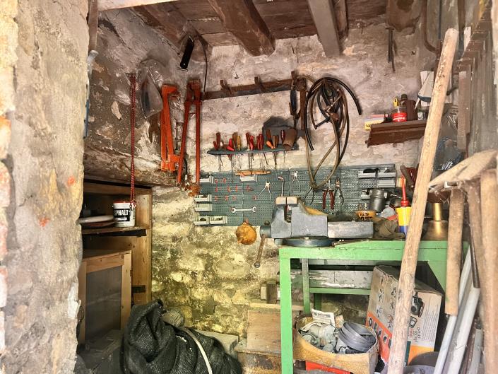 Image No.14-2 Bed Semi-Detached for sale