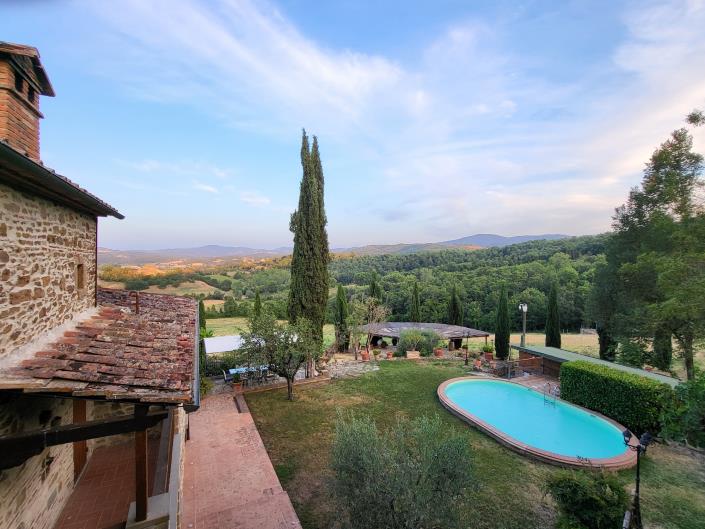 Image No.34-9 Bed Country Property for sale