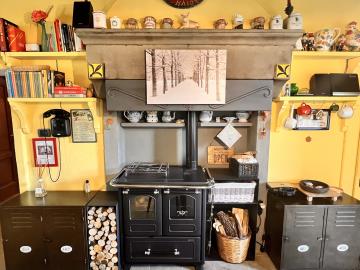 A348-5-kitchen