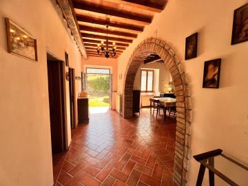 A344-Casale-del-Colle9-hall