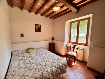 A344-Casale-del-Colle15-bedroom