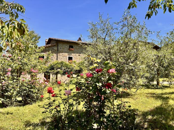 Image No.3-3 Bed Farmhouse for sale