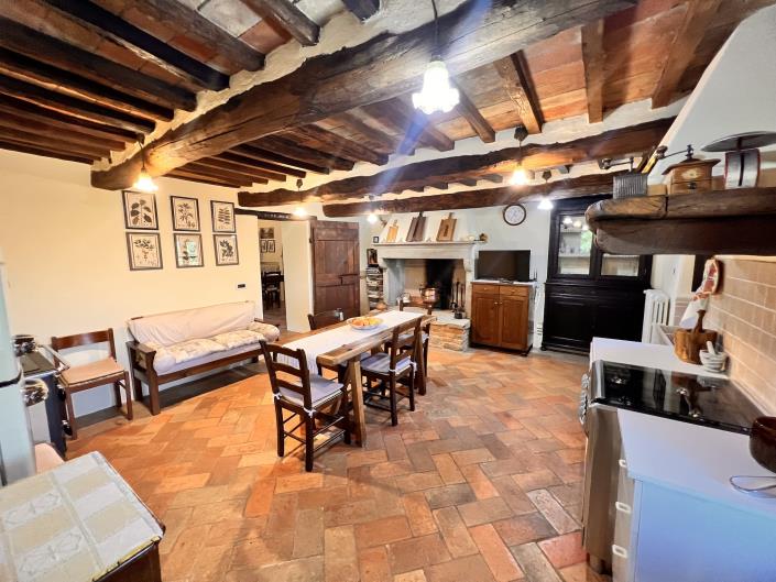 Image No.24-3 Bed Farmhouse for sale