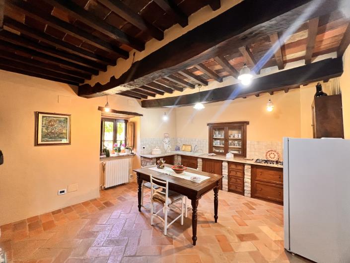 Image No.29-3 Bed Farmhouse for sale