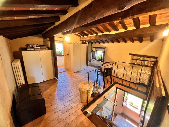 Image No.40-3 Bed Farmhouse for sale