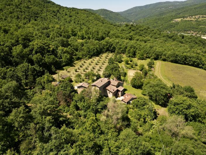 Image No.54-3 Bed Farmhouse for sale