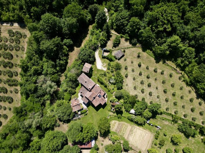 Image No.55-3 Bed Farmhouse for sale