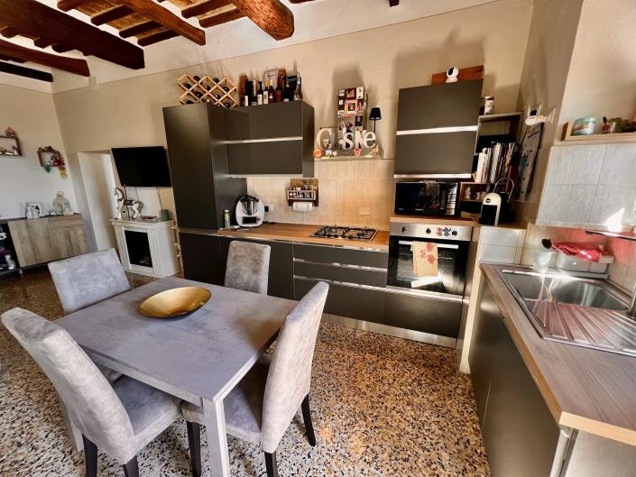 Image No.4-5 Bed House/Villa for sale