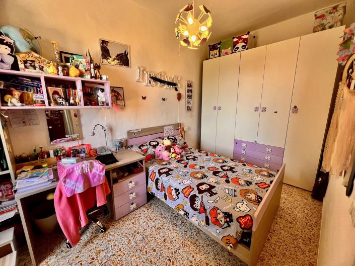 Image No.7-5 Bed House/Villa for sale