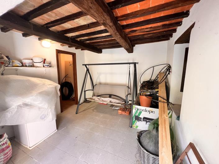 Image No.20-2 Bed House for sale