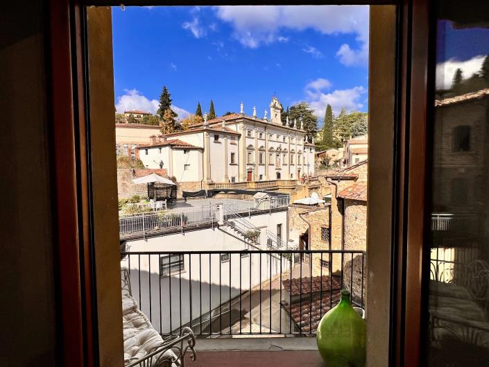 Image No.16-2 Bed Flat for sale