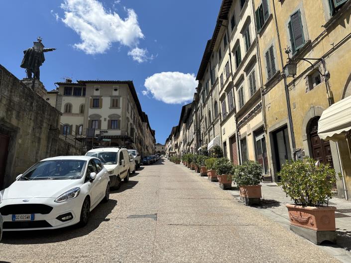 Image No.24-2 Bed Flat for sale