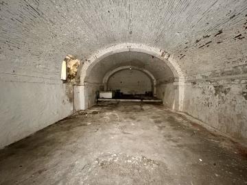 7-il-gran-camino-vaulted-room-anghiari-tuscany