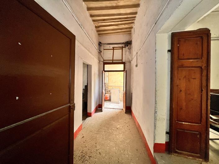 Image No.16-4 Bed Apartment for sale