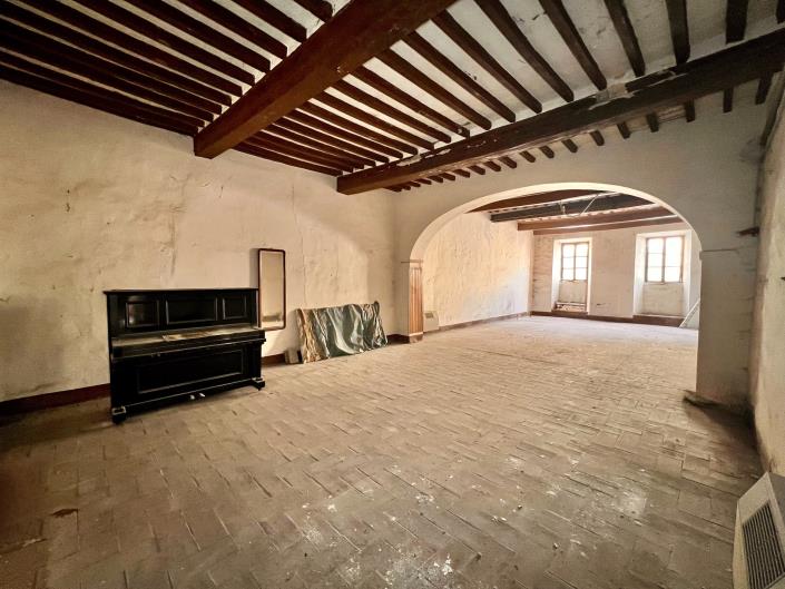 Image No.18-4 Bed Apartment for sale