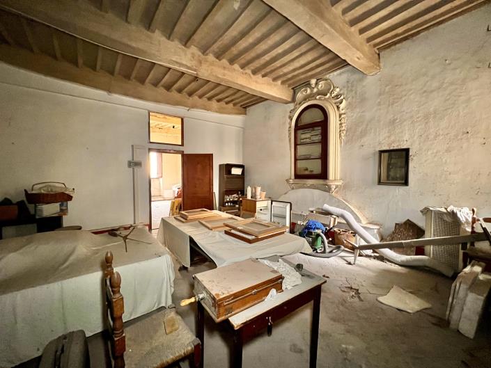 Image No.22-4 Bed Apartment for sale