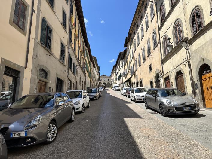 Image No.28-4 Bed Apartment for sale