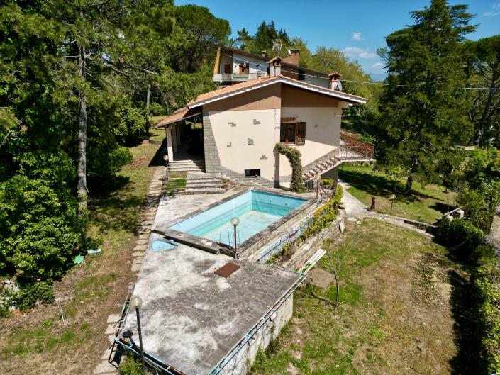 Image No.29-3 Bed Villa / Detached for sale