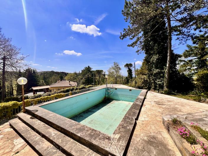 Image No.31-3 Bed Villa / Detached for sale