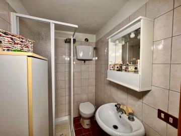 14-Casa-panorama-bathroom-2