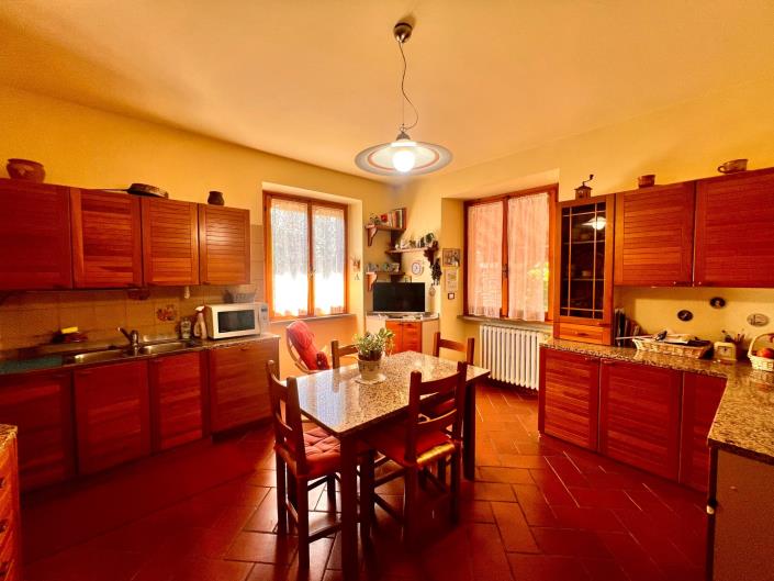 Image No.11-5 Bed Villa / Detached for sale