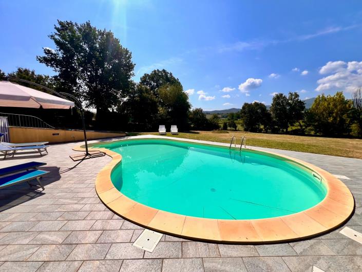 Image No.43-5 Bed Villa / Detached for sale