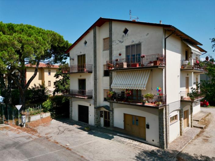 Image No.20-2 Bed Apartment for sale