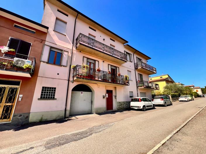 Image No.20-2 Bed Apartment for sale