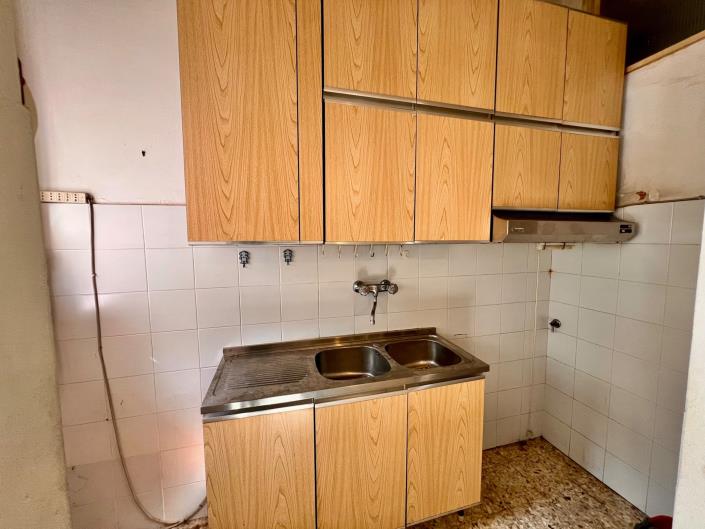 Image No.17-2 Bed Apartment for sale