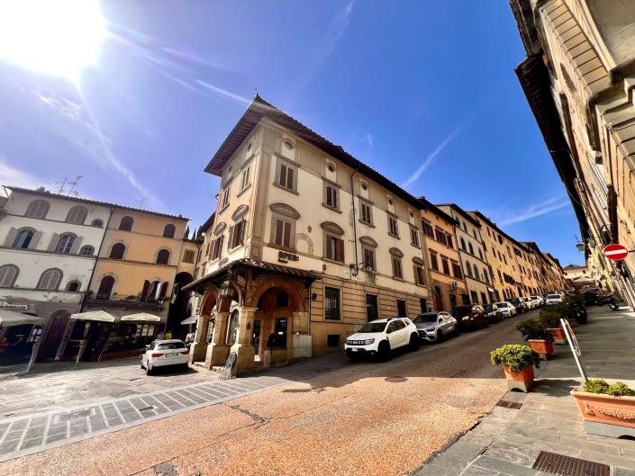 Image No.22-2 Bed Apartment for sale