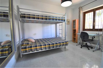 16oc1706bed4