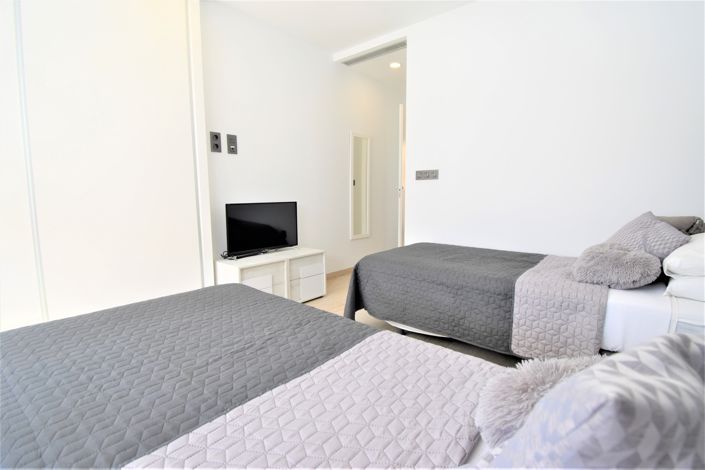 Image No.16-3 Bed Villa for sale