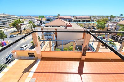 11occcom24terrace2