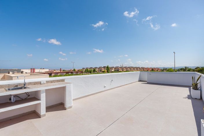 Image No.35-3 Bed Villa for sale